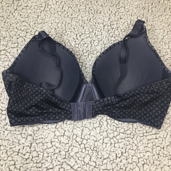 Warners Bra - Picture 2 of 3